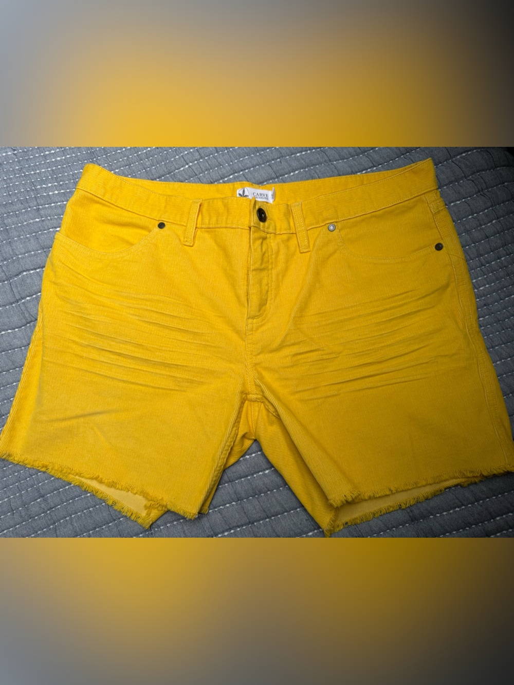 Carve Designs Oahu 6” corduroy shorts: vibrant yellow